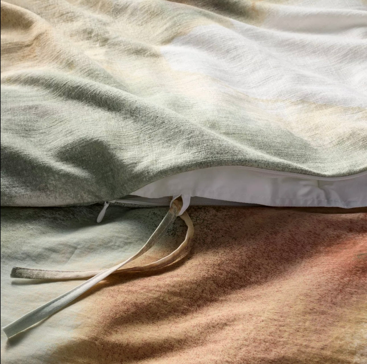 DUVET COVER de Mezcla de Lino Pesado con Estampado Acuarela Lavado | CASALUNA™
Ideal para camas Matrimonial y Queen
