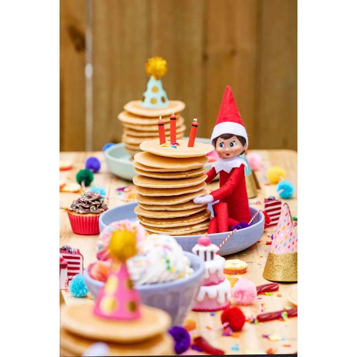 The Elf on the Shelf® Box Set | Niña Scout Elf de Ojos Azules con Cuento Ilustrado