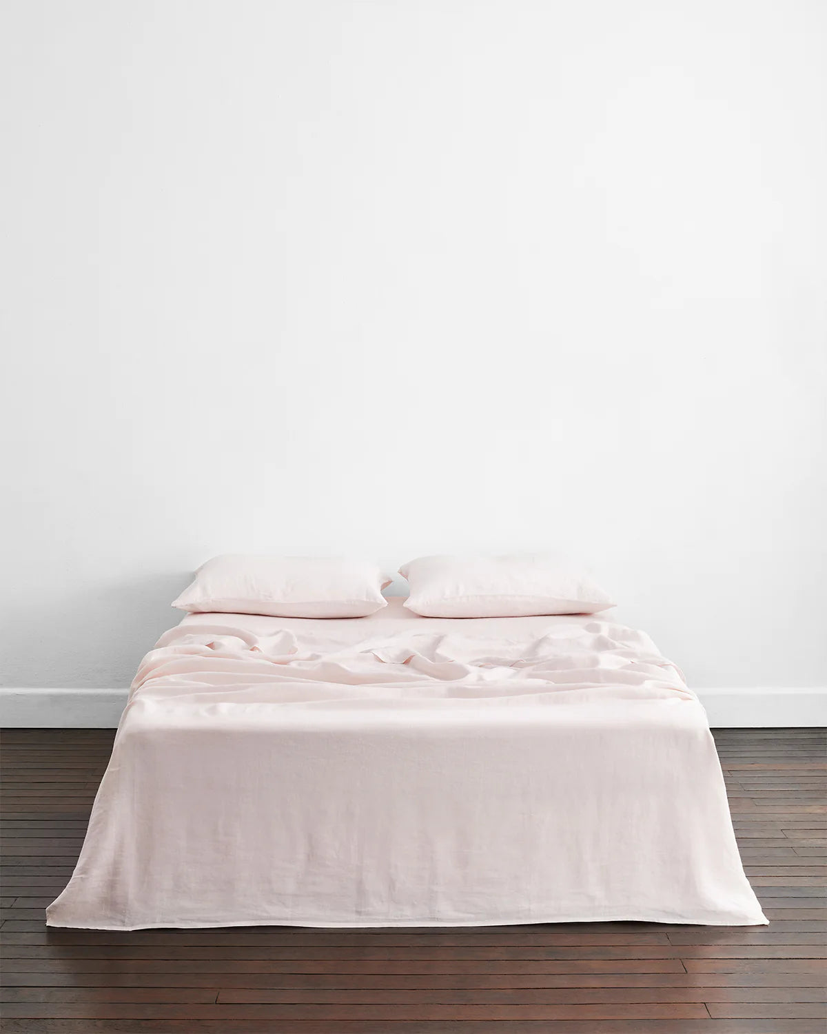 KING SABANA ENCIMERA 100 % LINO FRANCÉS - TONO AGUA DE ROSAS- BED THREADS. ¡𝘚𝘰𝘭𝘰 𝘲𝘶𝘦𝘥𝘢 1!
