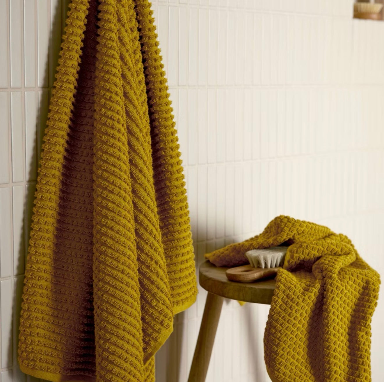 Toalla de Baño Terry Dot | 100% Algodón | PARACHUTE™