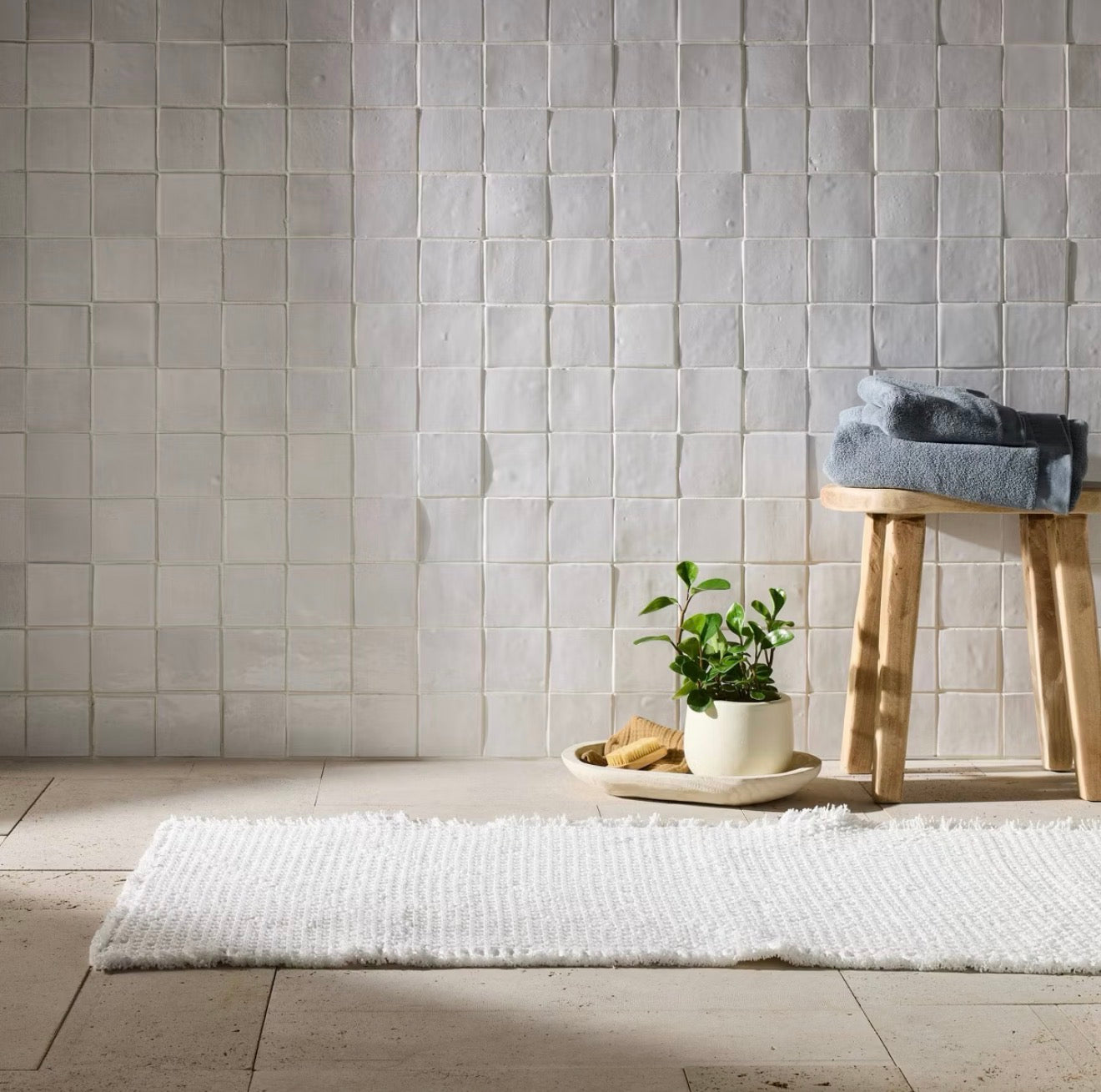 Tapete de Baño Waffle con Flecos | 100% Algodón | Blanco | CASALUNA™