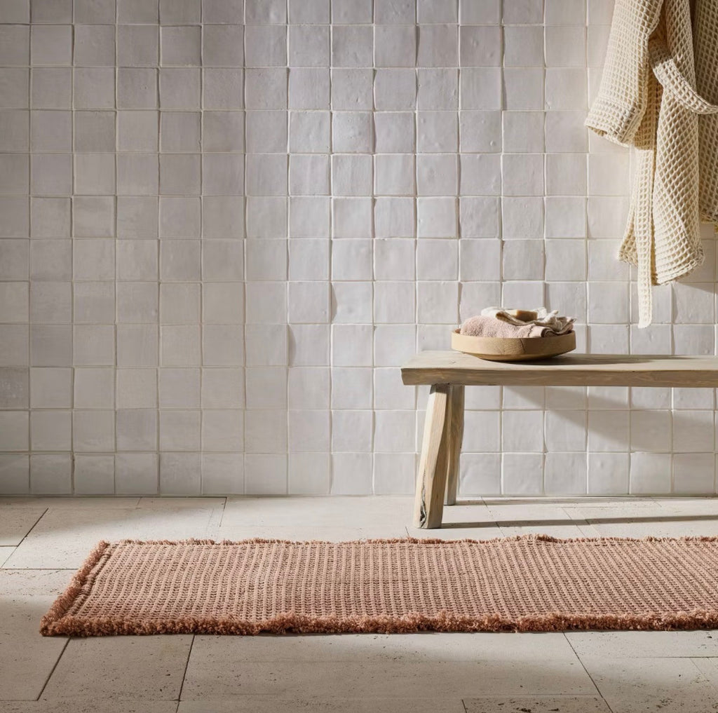 Tapete de Baño Waffle con Flecos | 100% Algodón | Arcilla | CASALUNA™