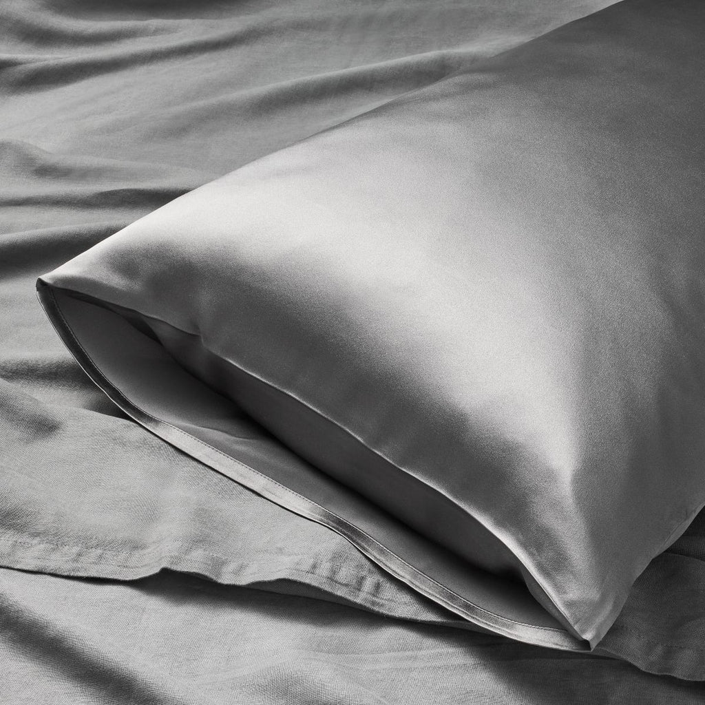 Funda de Almohada Standard Gris | 100% Seda | CASALUNA™
