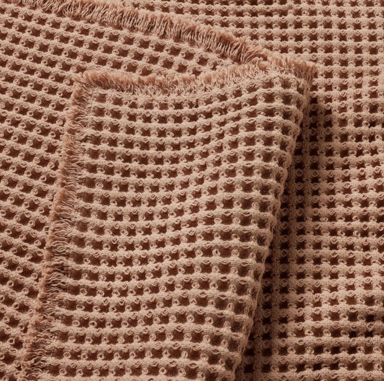 Tapete de Baño Waffle con Flecos | 100% Algodón | Arcilla | CASALUNA™