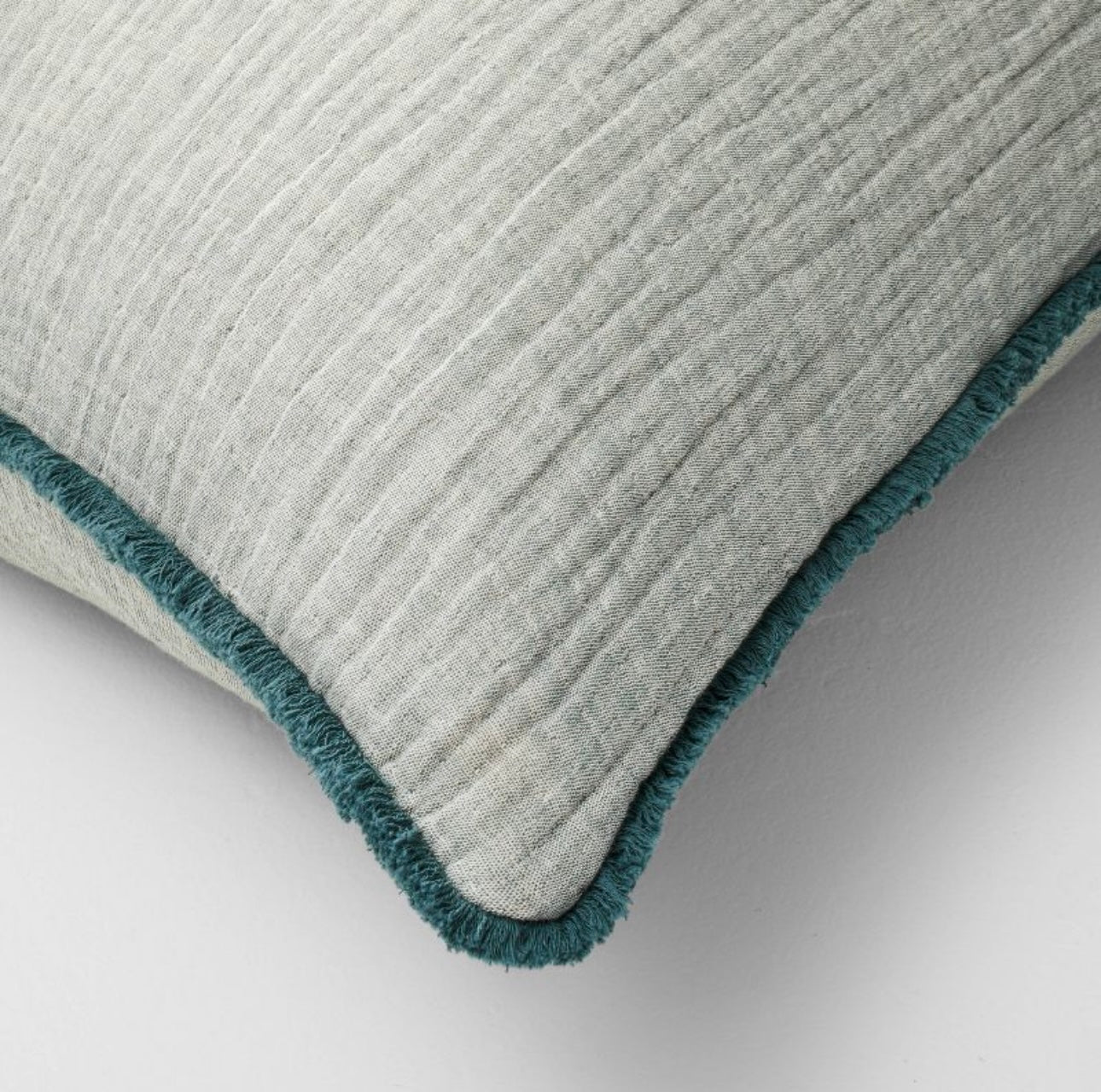 Cojines Decorativos Europeos | Algodón Chambray Texturizado | 66 x 66 cm | Juego de 2 | CASALUNA™
