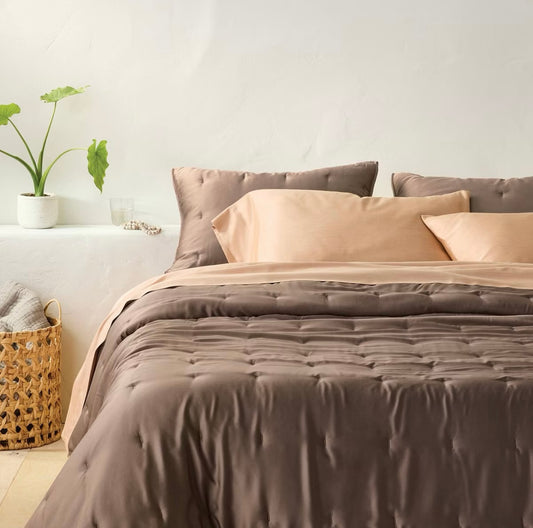 Juego de Colcha Ligera + Fundas de Almohada | Rayón de Bambú | CASALUNA™ Ideal para camas King y Cal King