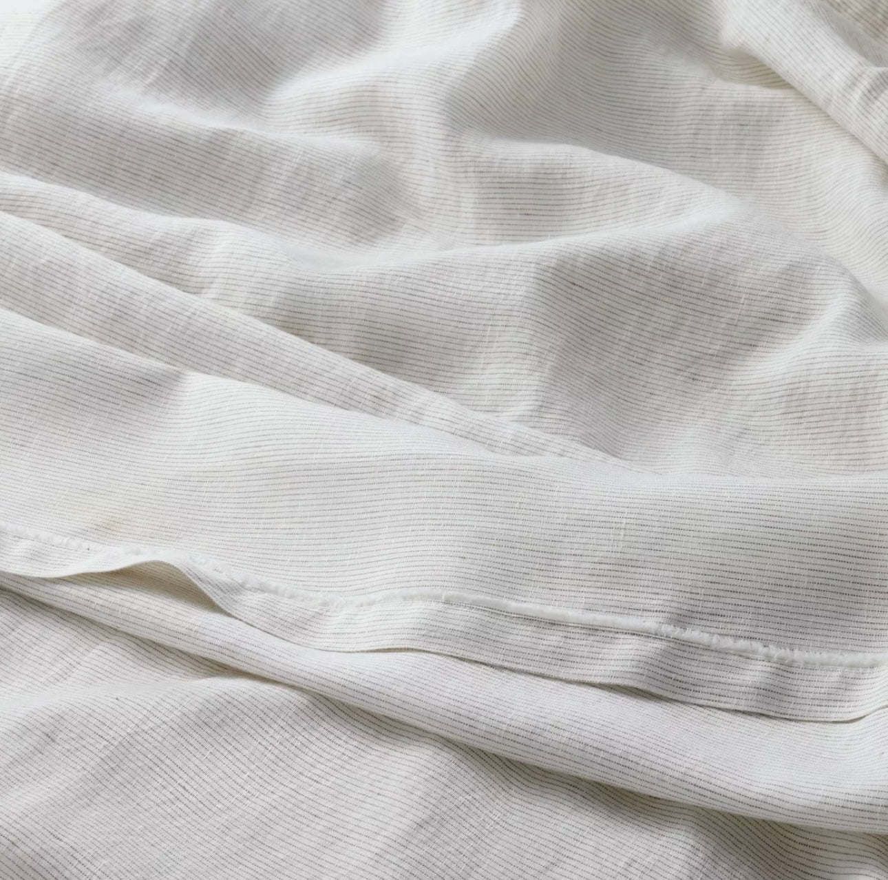 QUEEN Set de Sábanas 100% Lino | Dark Gray Micro Stripe | CASALUNA™