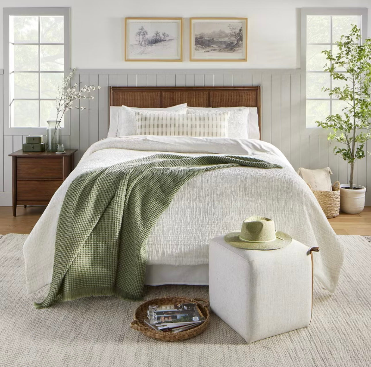 Almohada Lumbar de Rayas en Capas | Verde Salvia & Crema Natural | HEARTH & HAND™