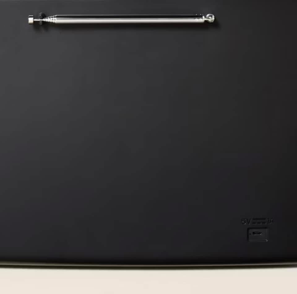 RADIO AM/FM BLUETOOTH ESTILO VINTAGE NEGRA - HEARTH & HAND™ CON MAGNOLIA